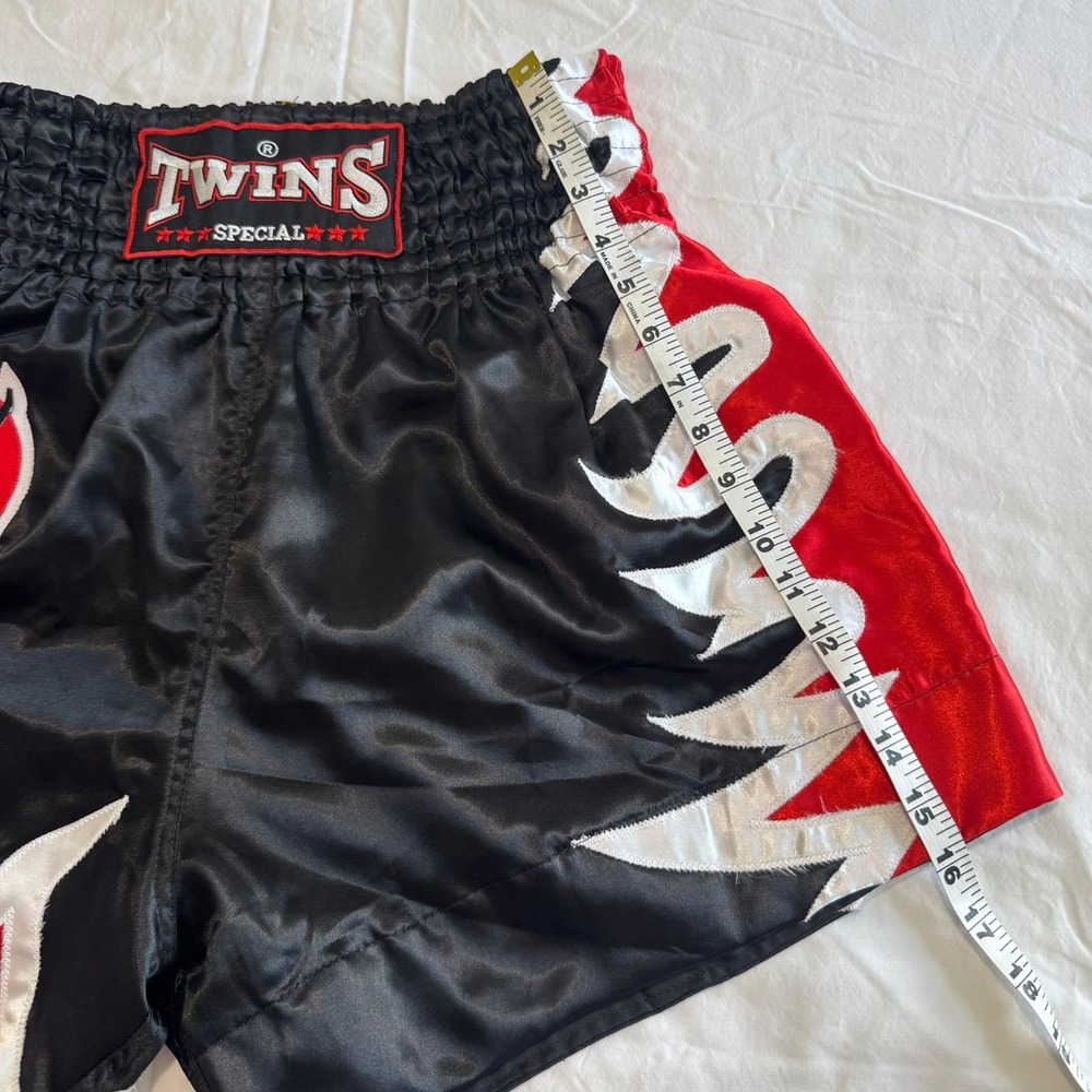 Twins Special Muay Thai Shorts Black Red Nogueira Boxing MMA Kickboxing Mens - Picture 6 of 13